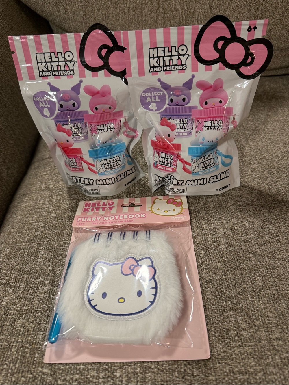 Hello Kitty Mini Mystery Slime Pack & Furry Notebook